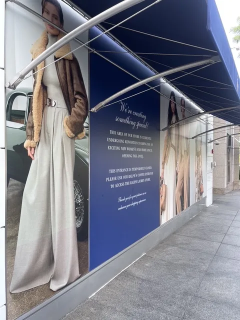 Commercial window graphics installation